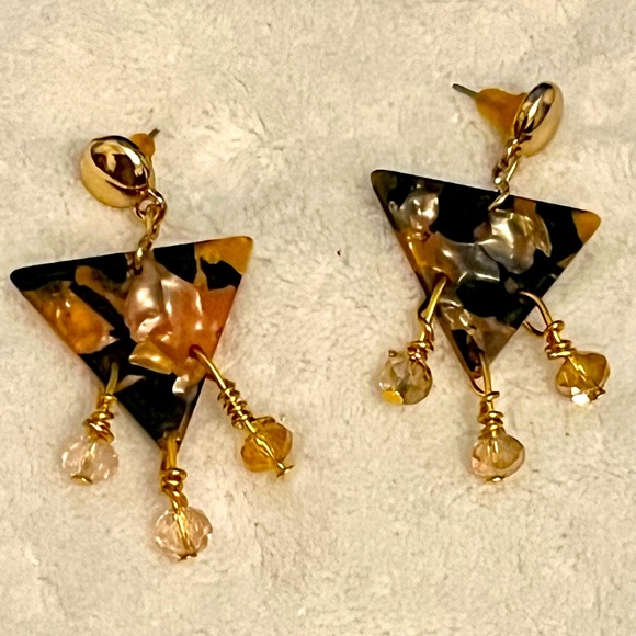 Triangle Acrylic with Crystal accents - Picture 1 of 1